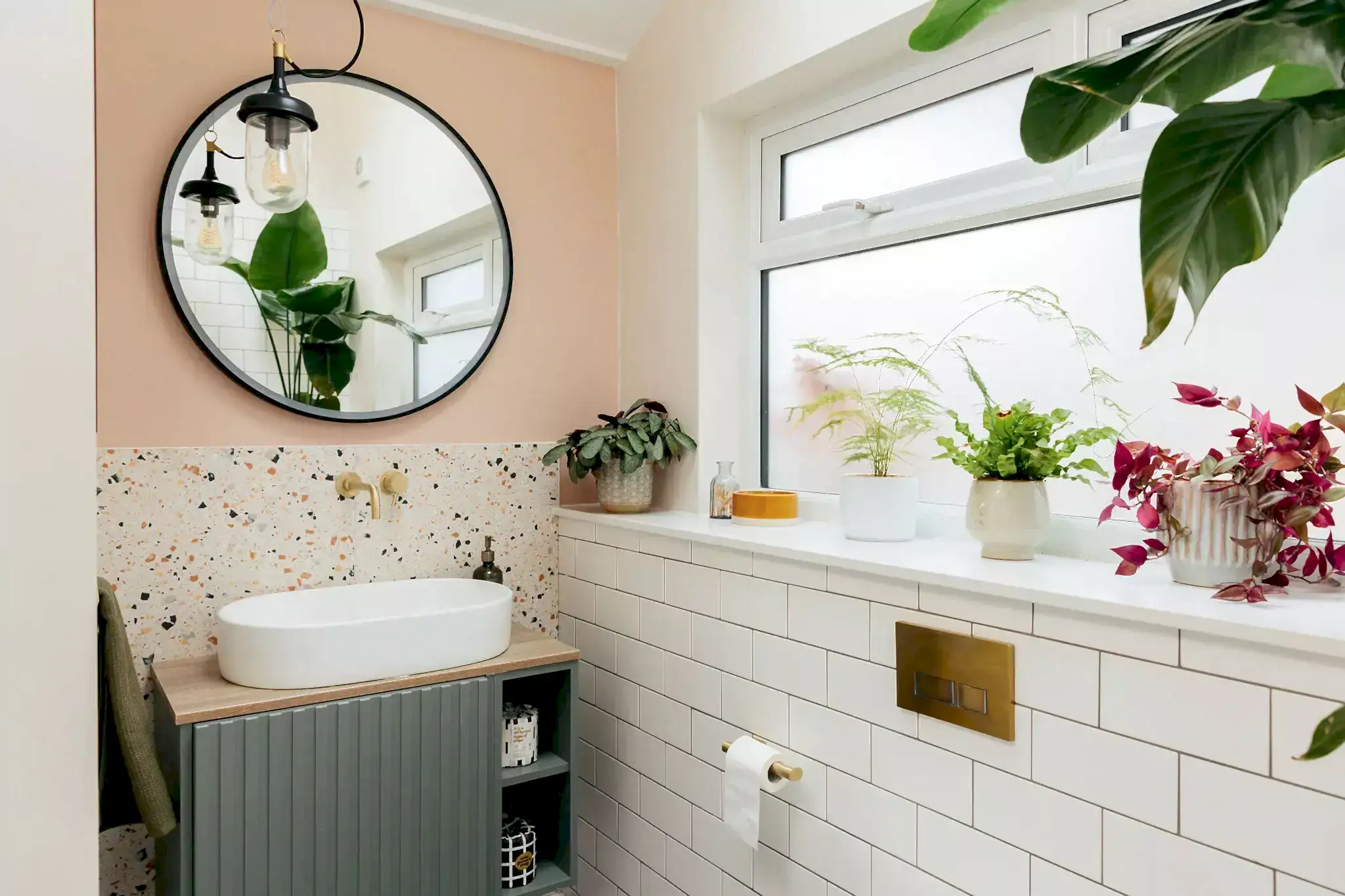 fun bathroom with house plants