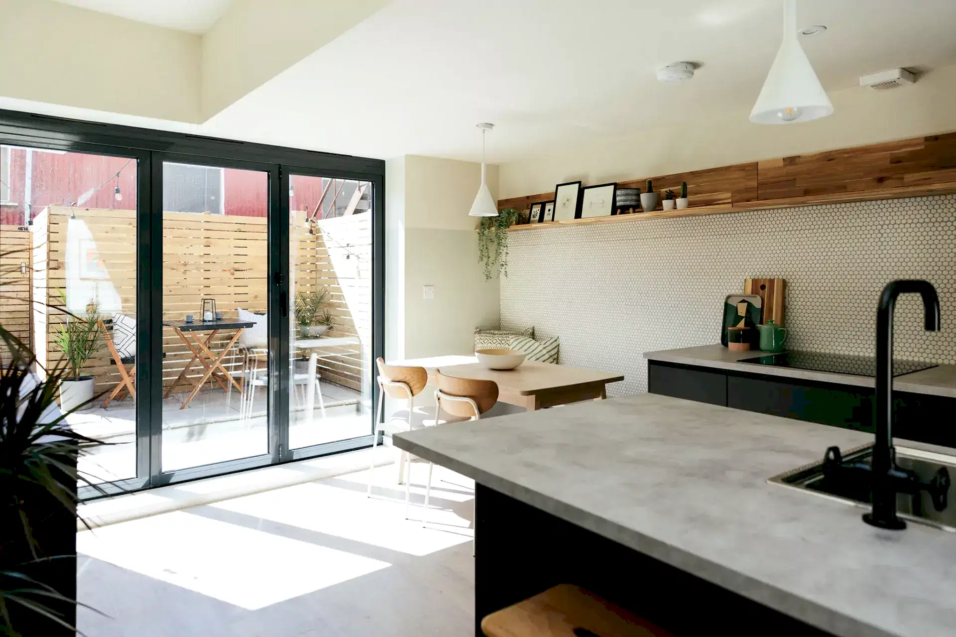 minamilist kitchen design 