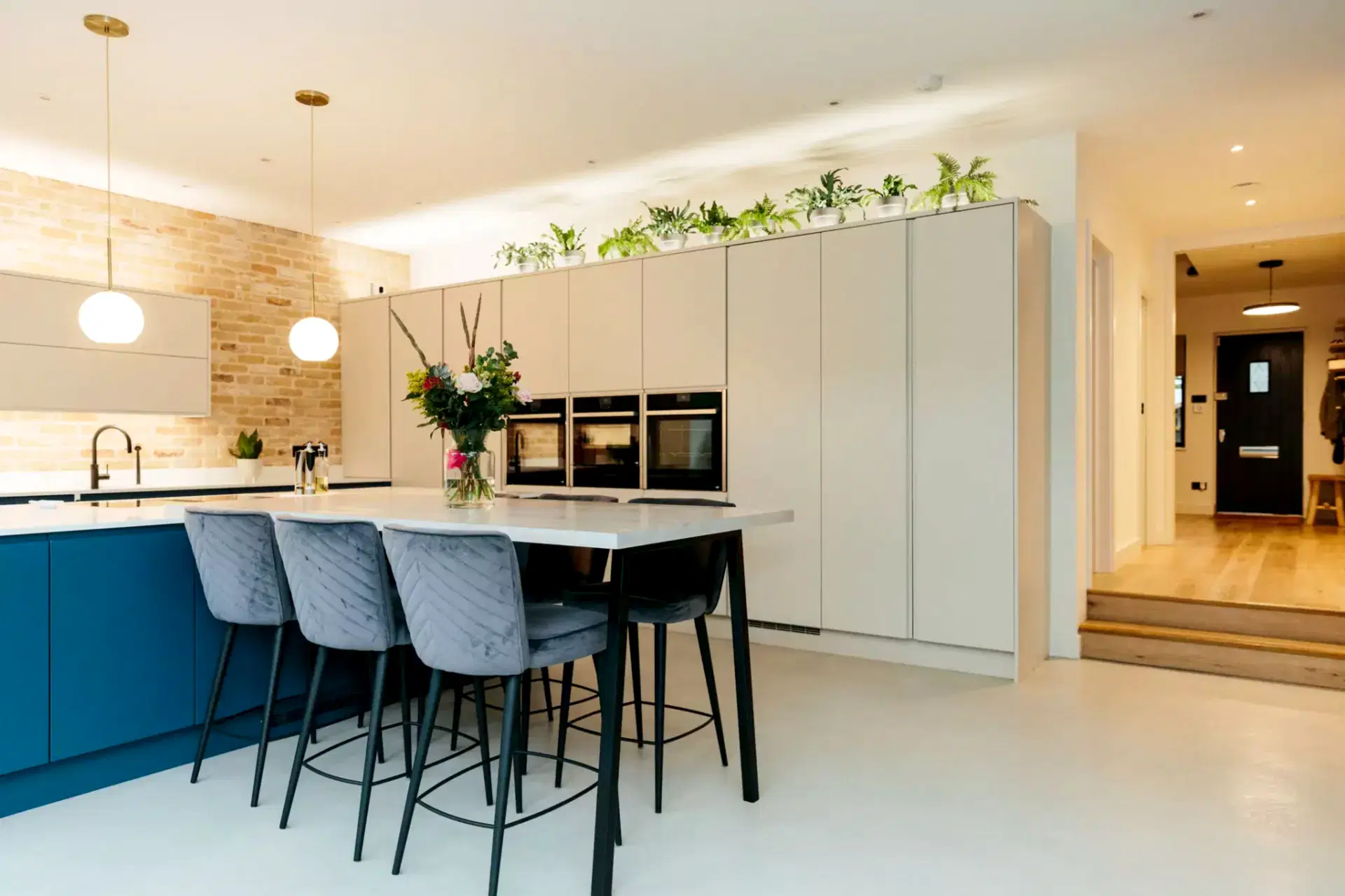 modern kitchen paint colors