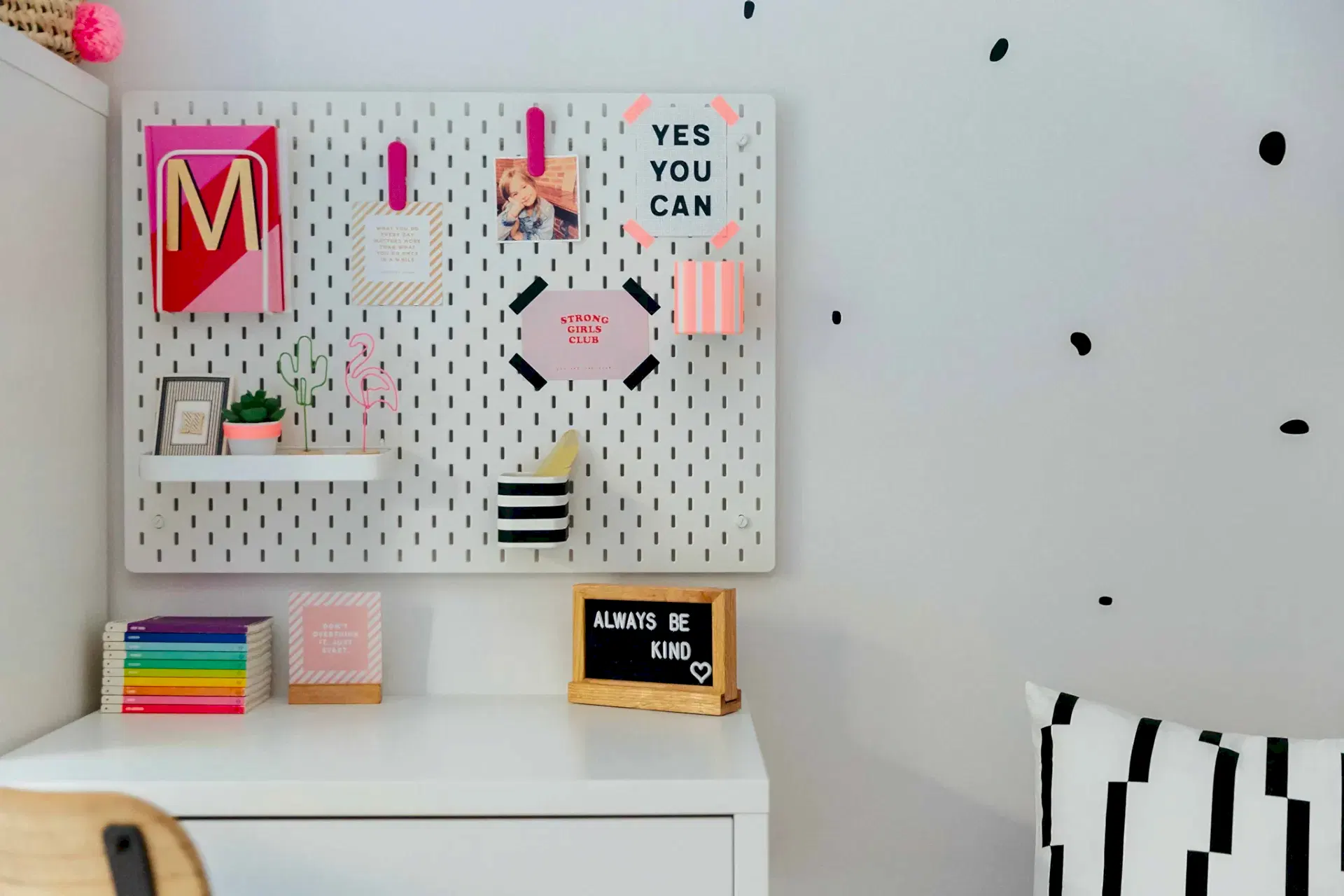 desk for homework in teenager bedroom