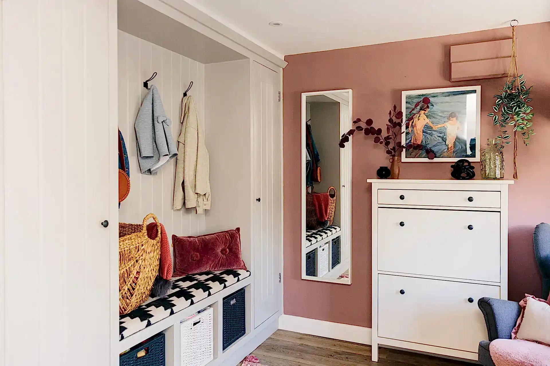 How to style a hallway