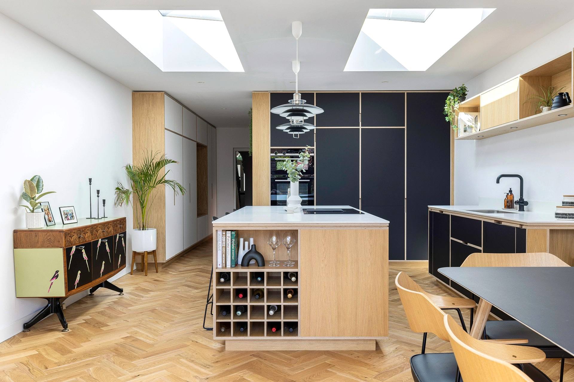 Low Salt Paint | Neutral Kitchen Design
