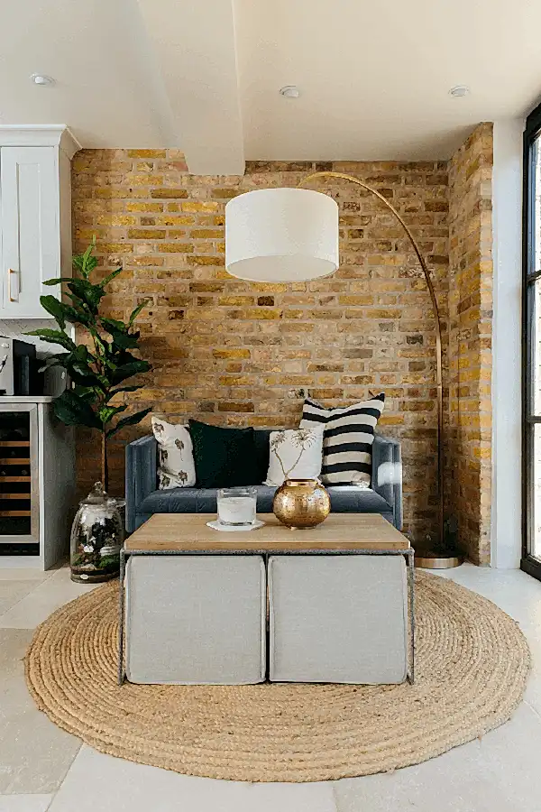 Multipurpose furniture for small living rooms