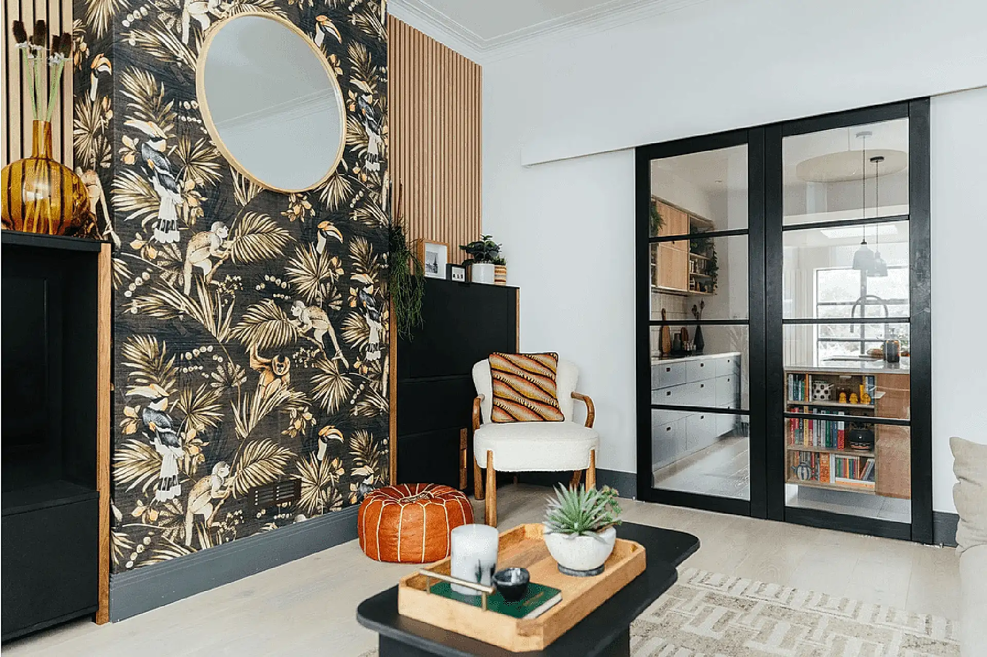 Sliding doors for living rooms | How to save space in a small living room