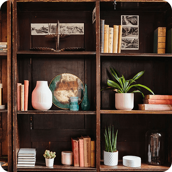 How to style your shelves